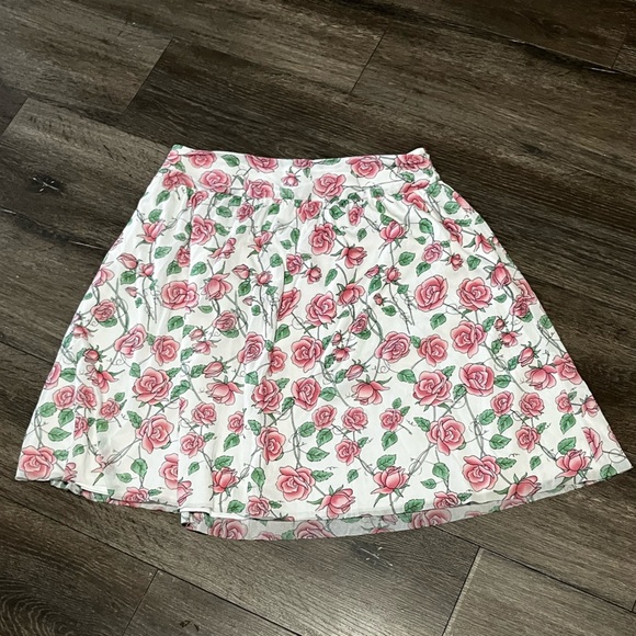 Nicole Miller Rose Print A-Line Skirt - Picture 3 of 5